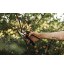 Fiskars Sécateur à Lame Franche M X-series PowerGear P921 Poignée Tournante Pour Branches & Rameaux Frais Revêtement Antiadhésif Lames Acier Inoxydable Longueur : 20,1 cm Noir Orange 1057173